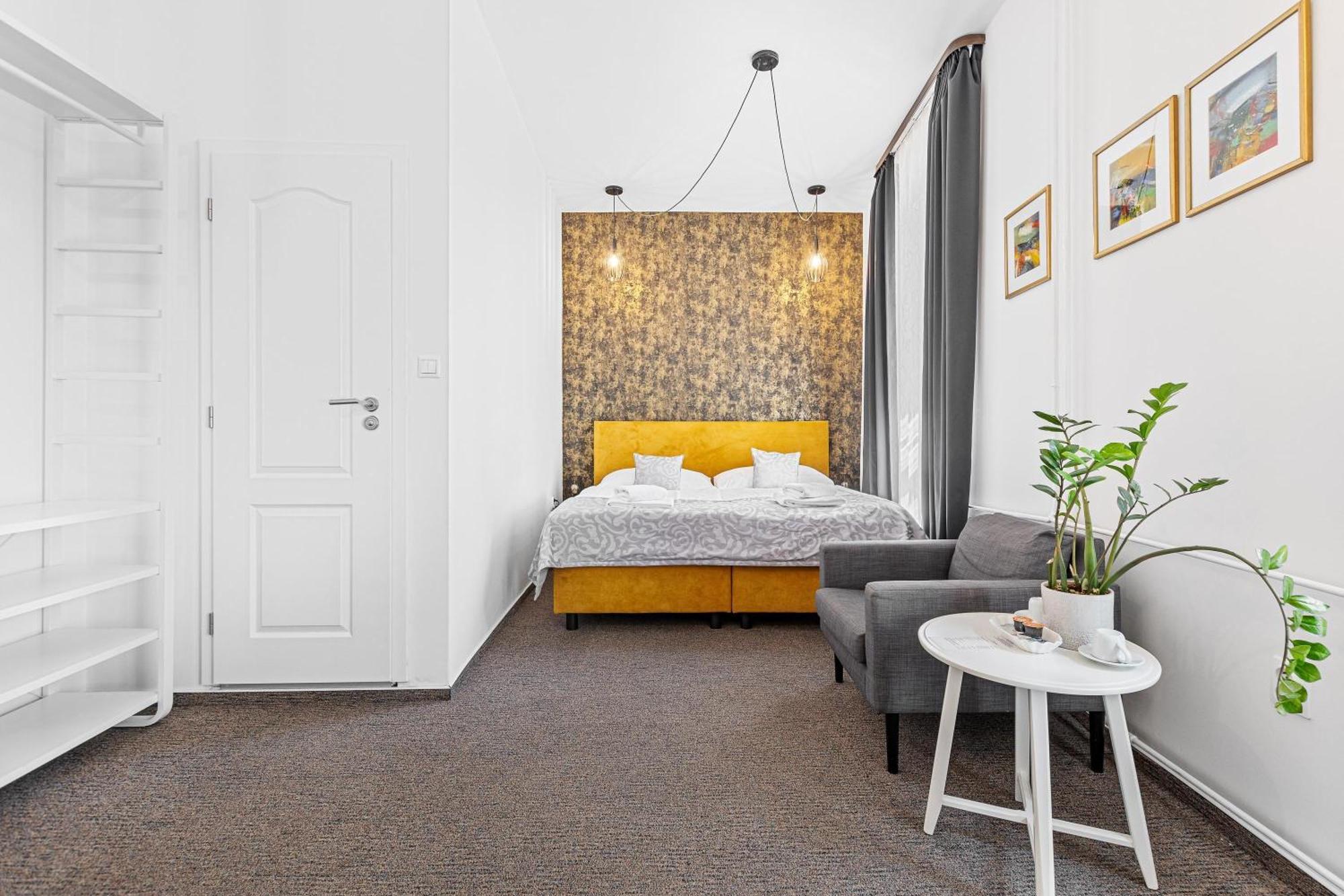 Bluebell Hotel Bratislava Eksteriør bilde